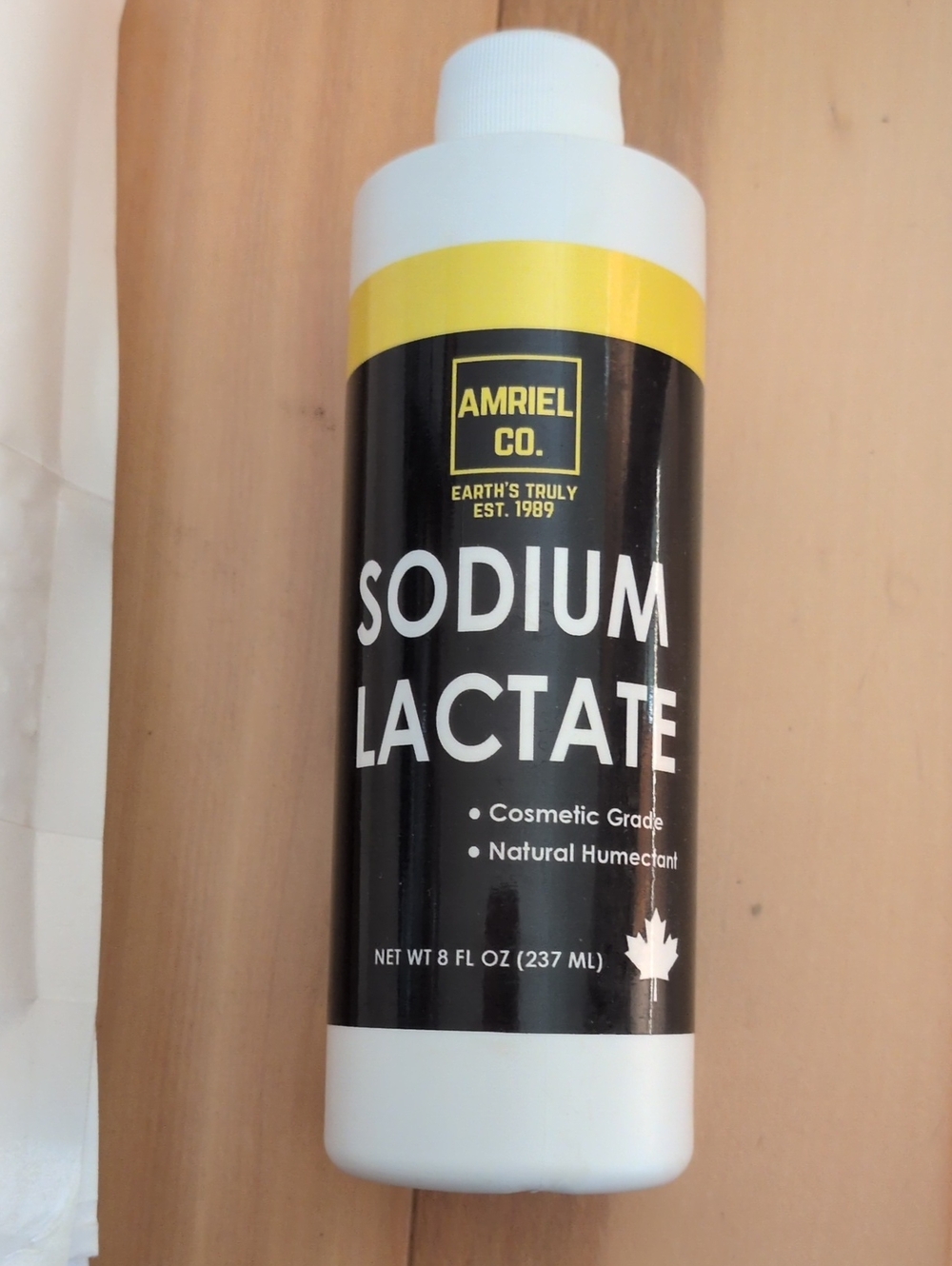 Sodium Lactate Cosmetic Grade – Black and White Bottle
